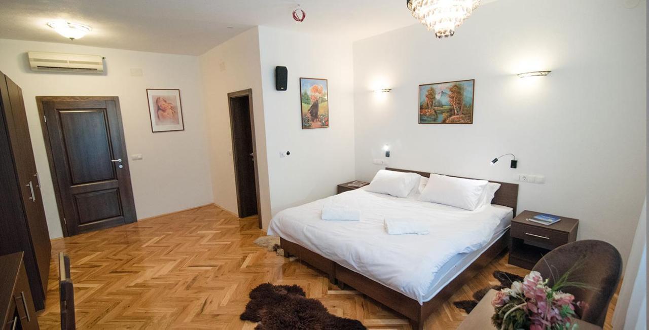Holiday Resort Zlatni Dol Mostar Goranci Zewnętrze zdjęcie