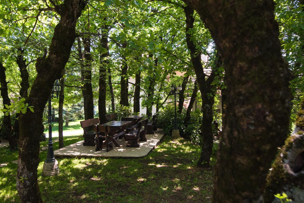 Holiday Resort Zlatni Dol Mostar Goranci Zewnętrze zdjęcie